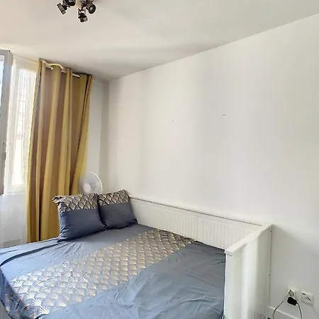 Studio Juan Les Pins, Plages, Gare, Centre Ville 2pers Wifi דירה